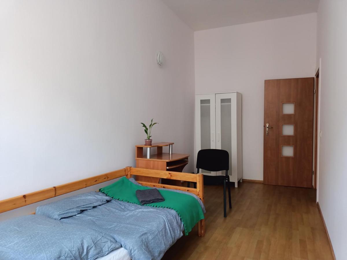 Cruz Mieszkanie Pokoje Centrum Przytulny Czysty Lokal Na Noc Лодзь Экстерьер фото